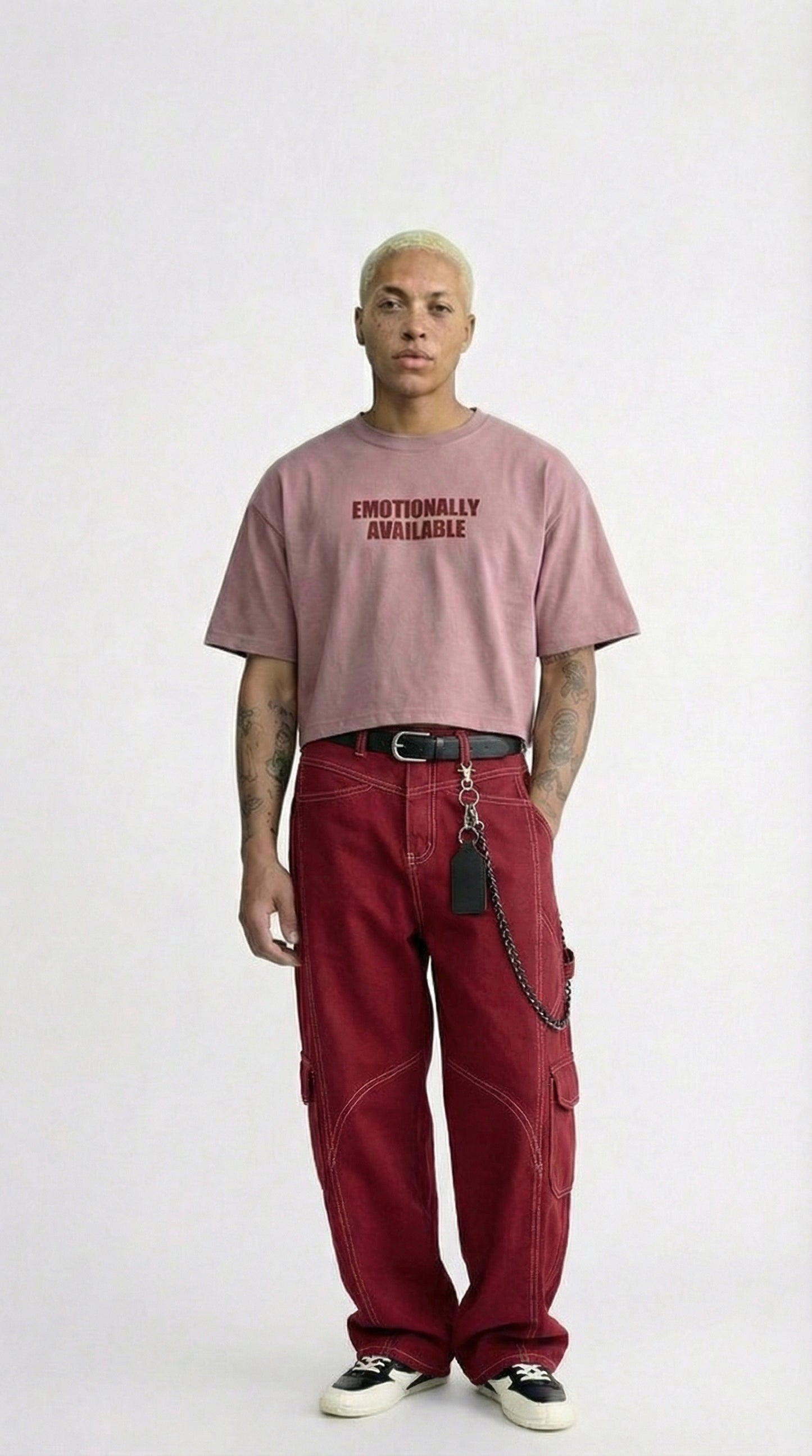 THE BOXY TEE "EMOTIONAL AVAILABLE"